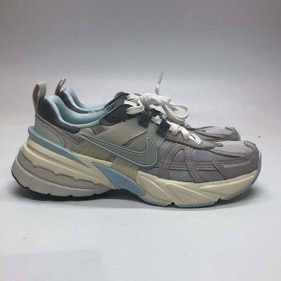 Women’s Nike V2K Run Blue/White FZ3596-072 NWOB - Picture 2 of 5